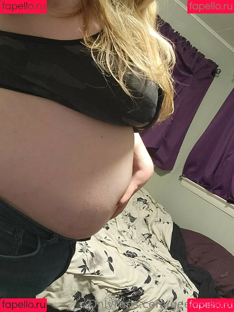 geekikitten Onlyfans Photo Gallery 