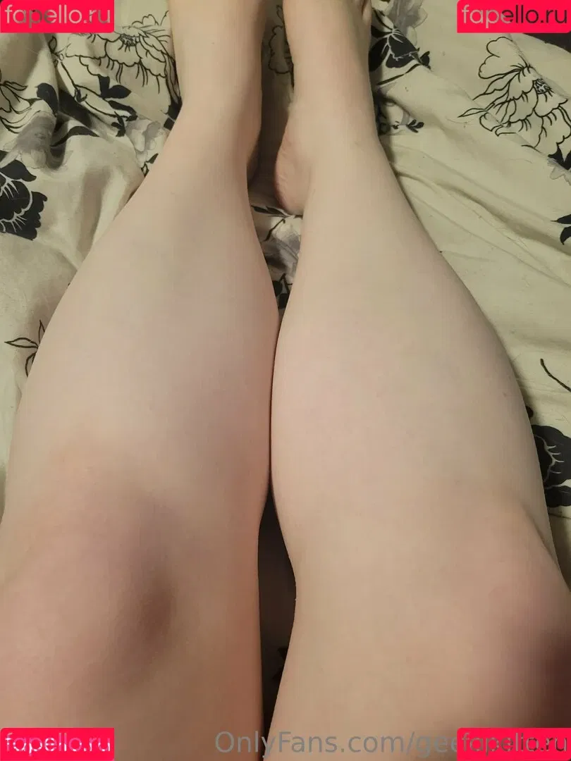 geekikitten Onlyfans Photo Gallery 