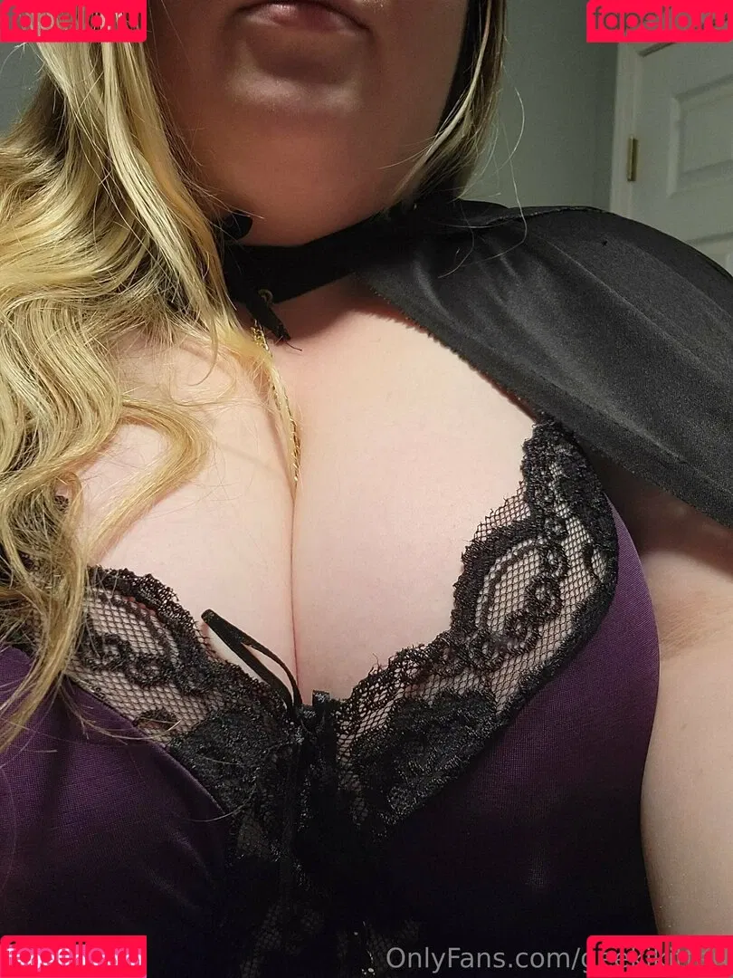 geekikitten Onlyfans Photo Gallery 
