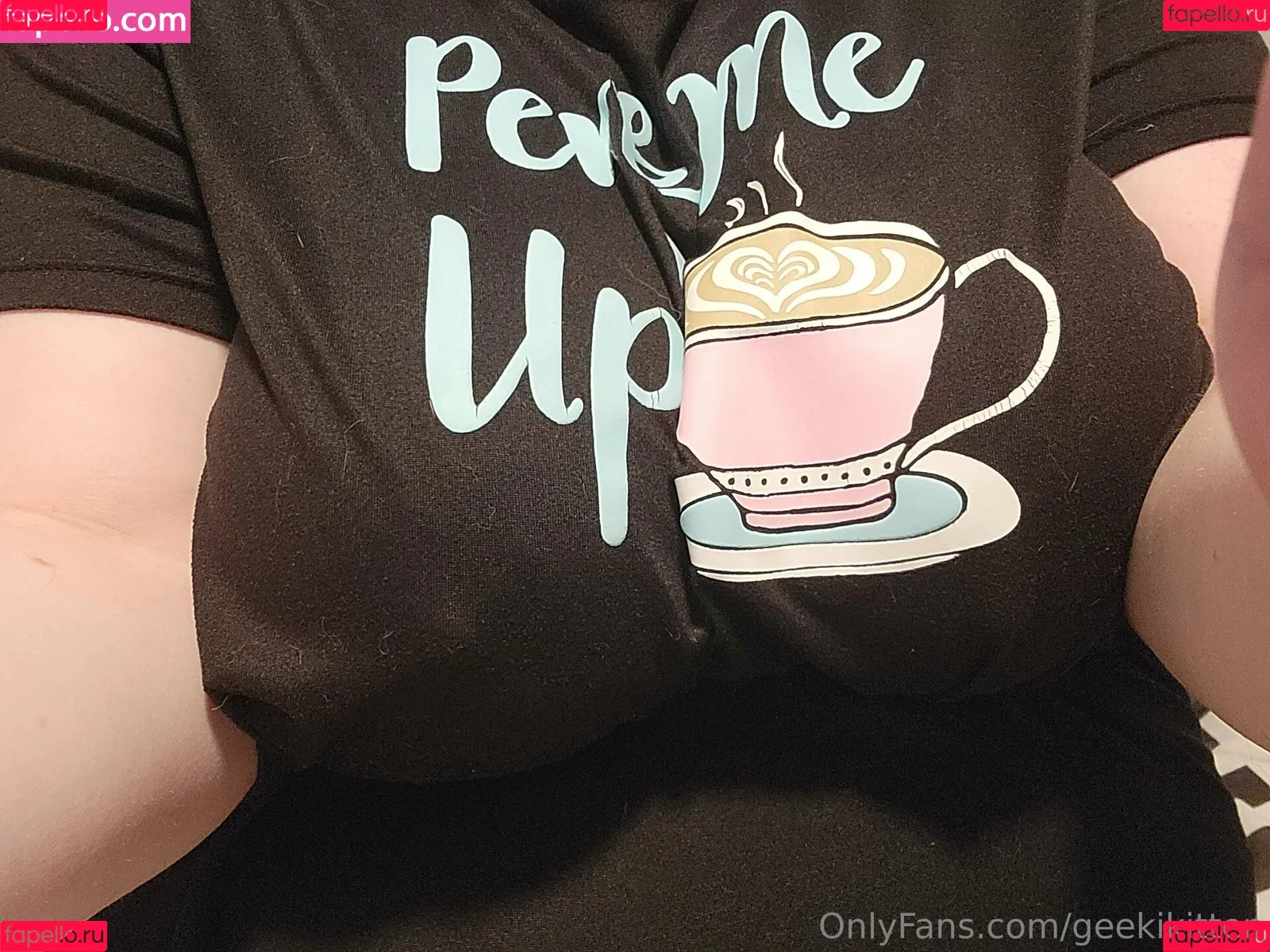 geekikitten Onlyfans Photo Gallery 