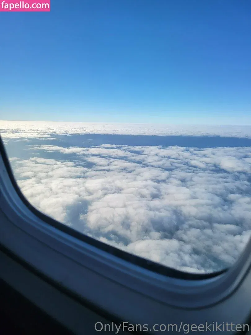 geekikitten Onlyfans Photo Gallery 