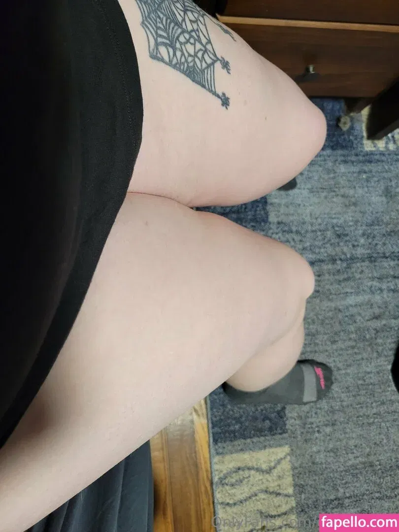 geekikitten Onlyfans Photo Gallery 