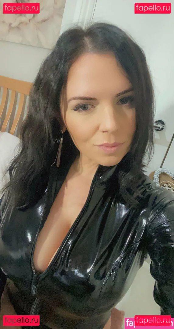 Goddess Alexi Onlyfans Photo Gallery 