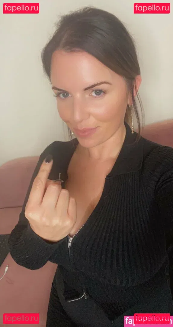 Goddess Alexi Onlyfans Photo Gallery 