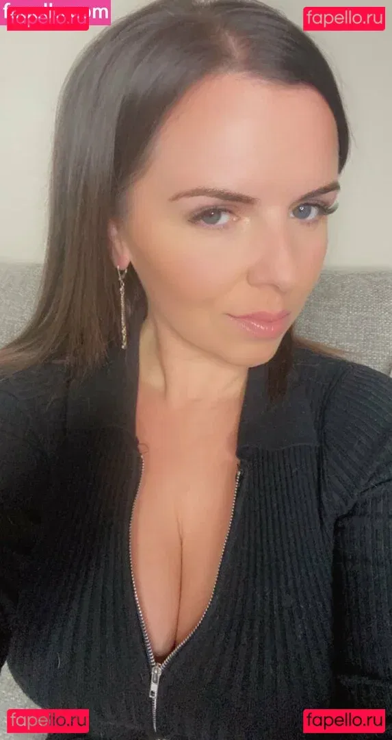 Goddess Alexi Onlyfans Photo Gallery 