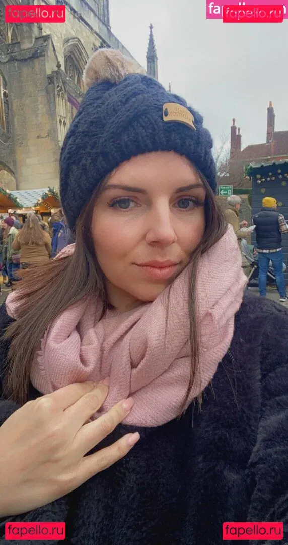 Goddess Alexi Onlyfans Photo Gallery 