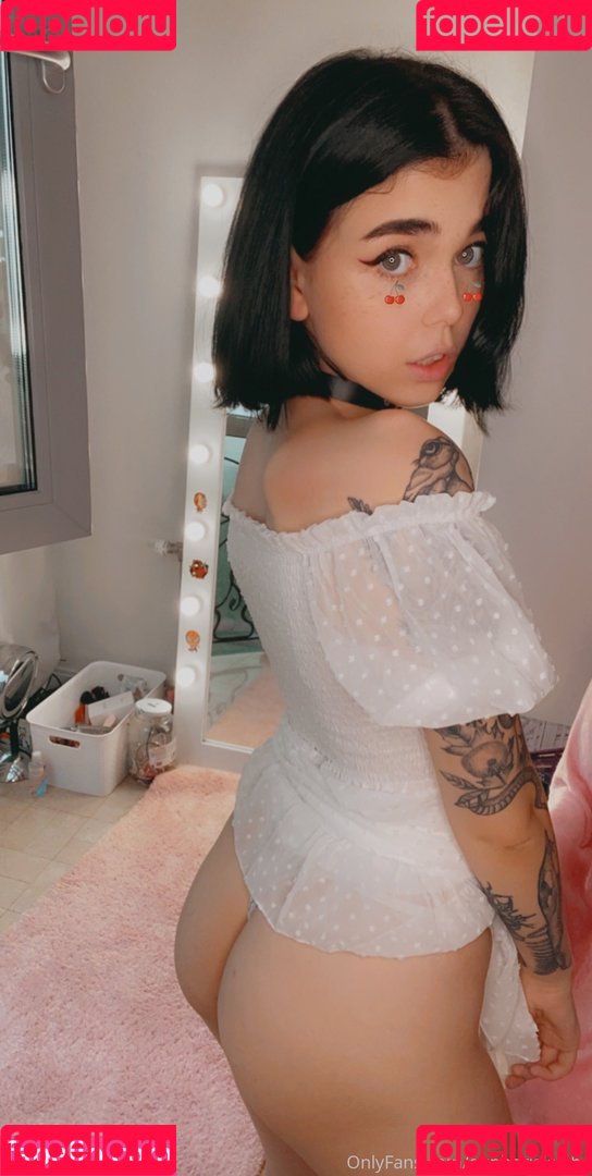 Babihyuga Onlyfans Photo Gallery 