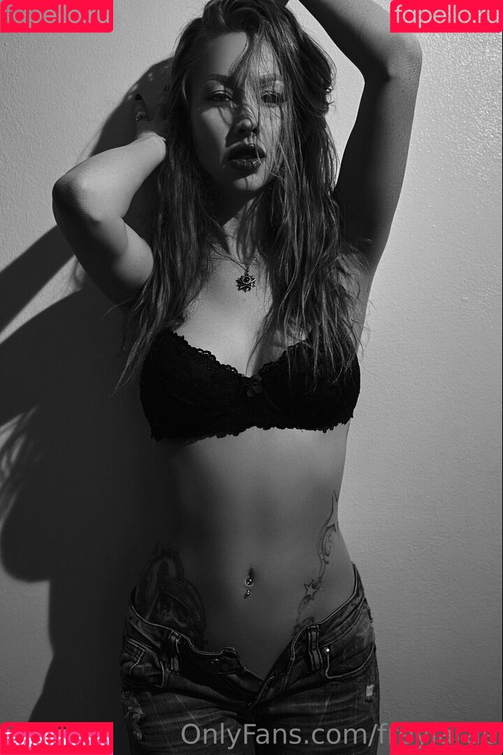 freyjarae Onlyfans Photo Gallery 