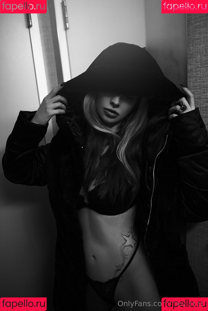 freyjarae Onlyfans Photo Gallery 