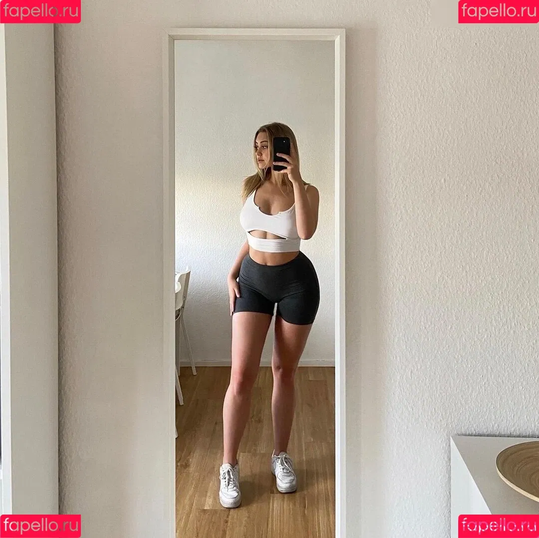 Meli_17_10 Onlyfans Photo Gallery 