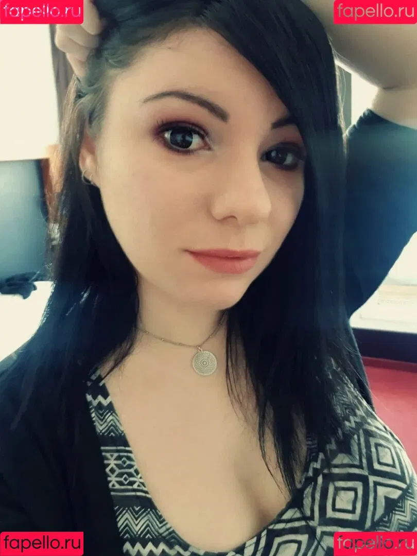 Divi Onlyfans Photo Gallery 