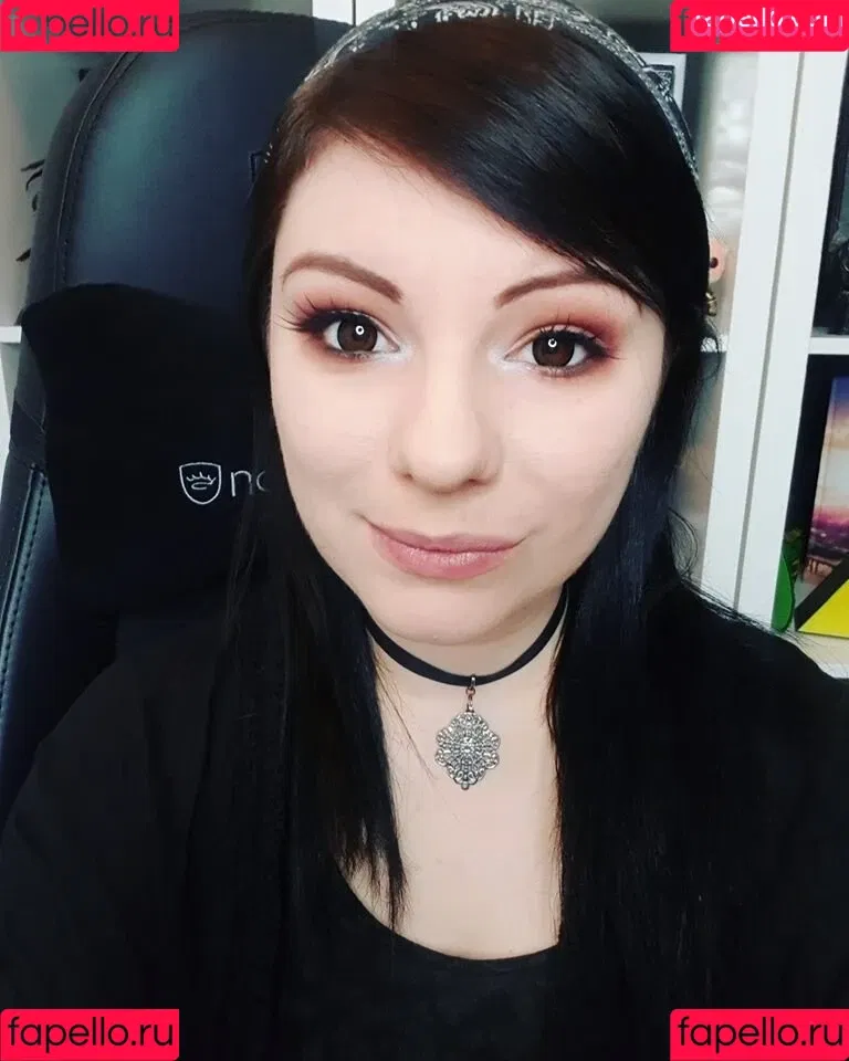 Divi Onlyfans Photo Gallery 
