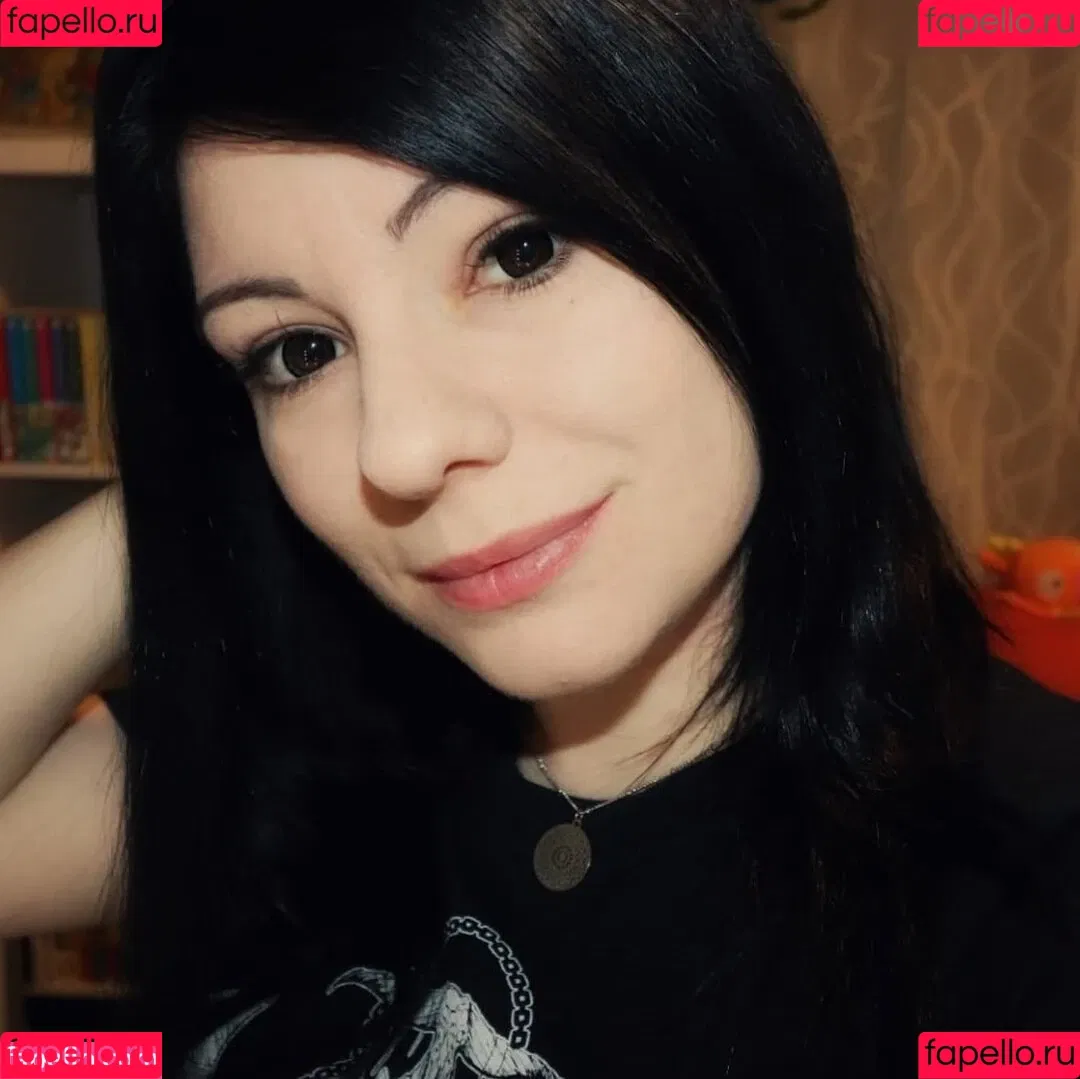 Divi Onlyfans Photo Gallery 