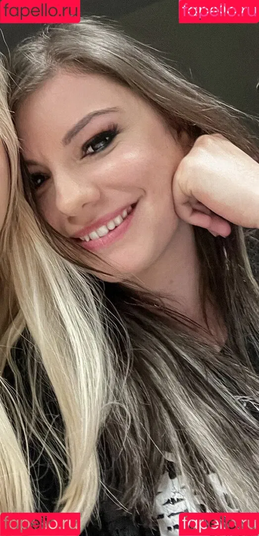Divi Onlyfans Photo Gallery 