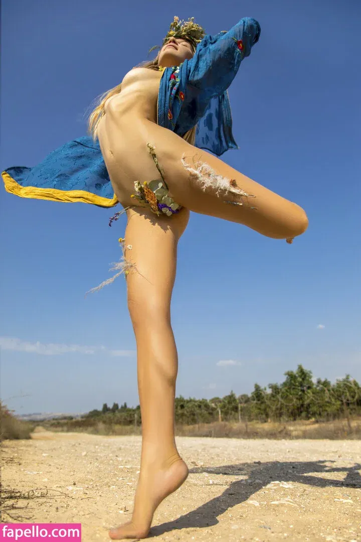 Divi Onlyfans Photo Gallery 