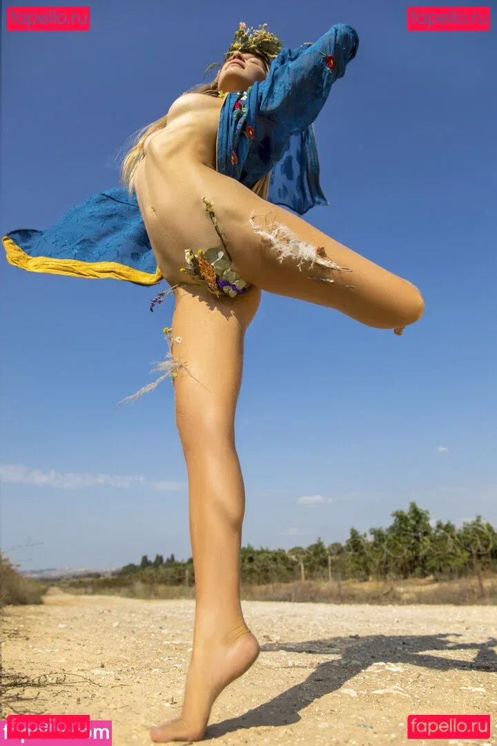 Divi Onlyfans Photo Gallery 