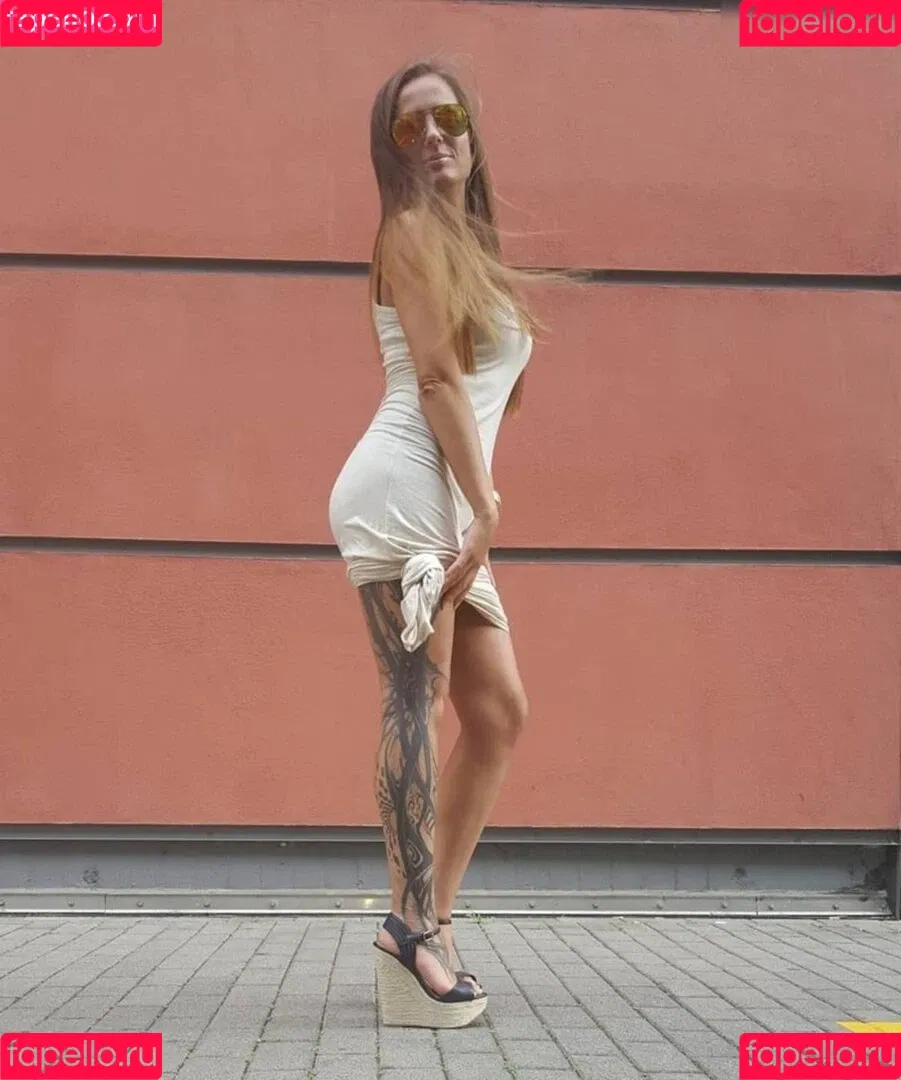 Schwesta Ewa Onlyfans Photo Gallery 