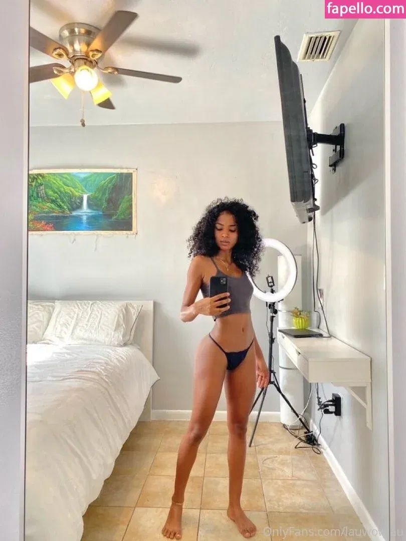 Softest Lauwowlau Onlyfans Photo Gallery 