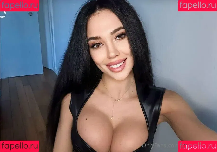alina_meaw Onlyfans Photo Gallery 