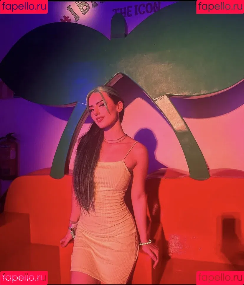 Dilaraa Onlyfans Photo Gallery 