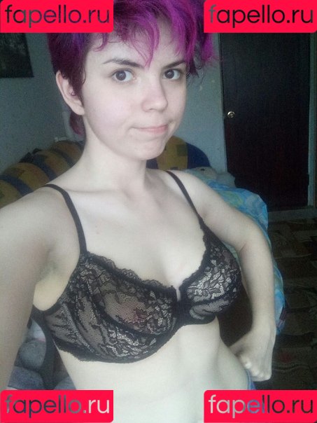 Kleophina Onlyfans Photo Gallery 