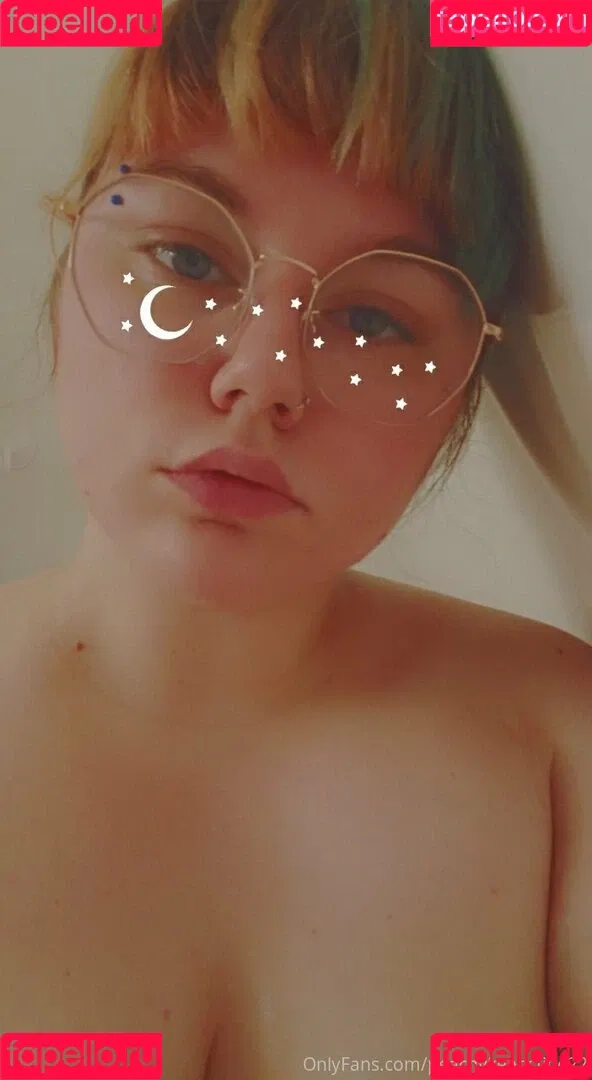 peachykeenstine22 Onlyfans Photo Gallery 