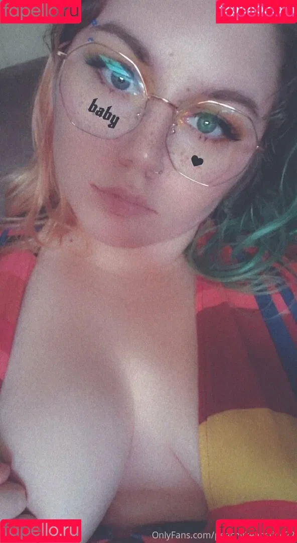 peachykeenstine22 Onlyfans Photo Gallery 