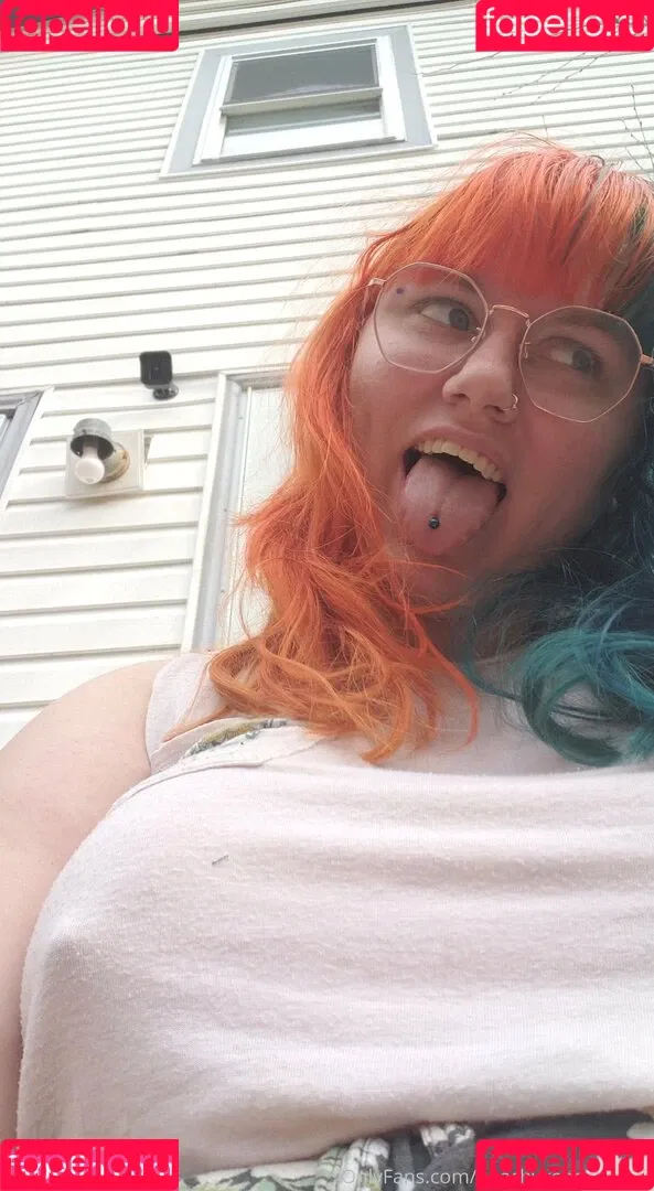 peachykeenstine22 Onlyfans Photo Gallery 