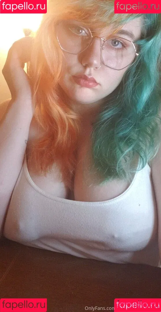 peachykeenstine22 Onlyfans Photo Gallery 