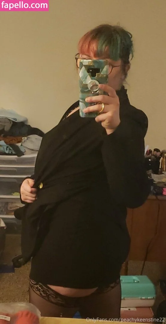 peachykeenstine22 Onlyfans Photo Gallery 