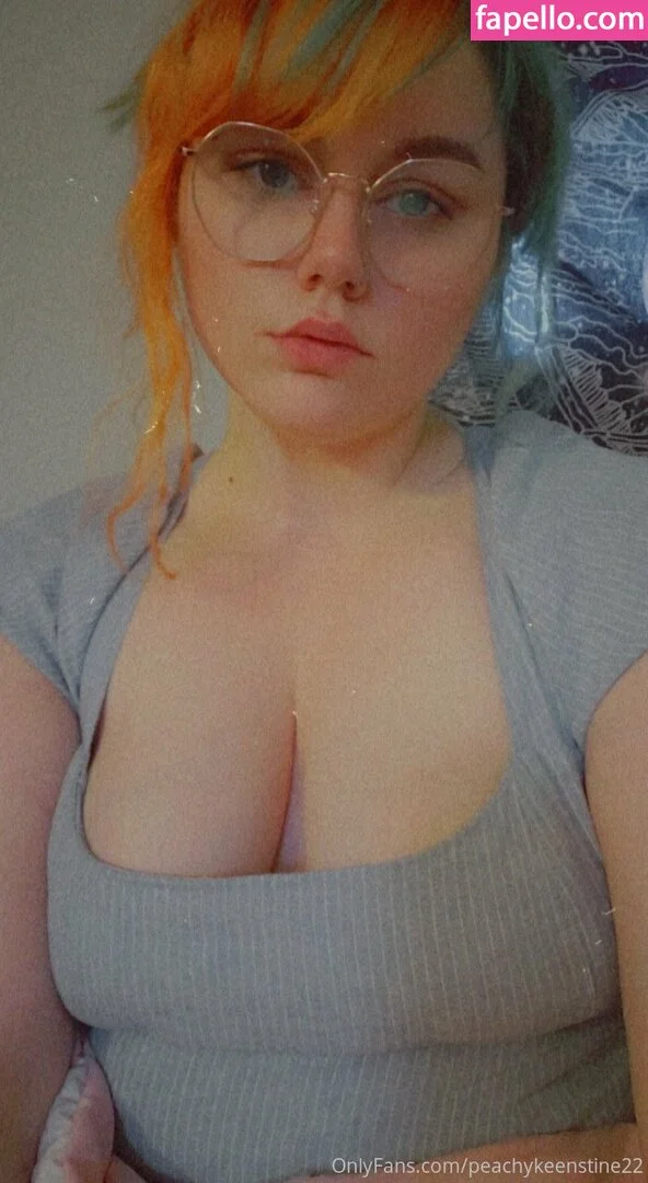 peachykeenstine22 Onlyfans Photo Gallery 