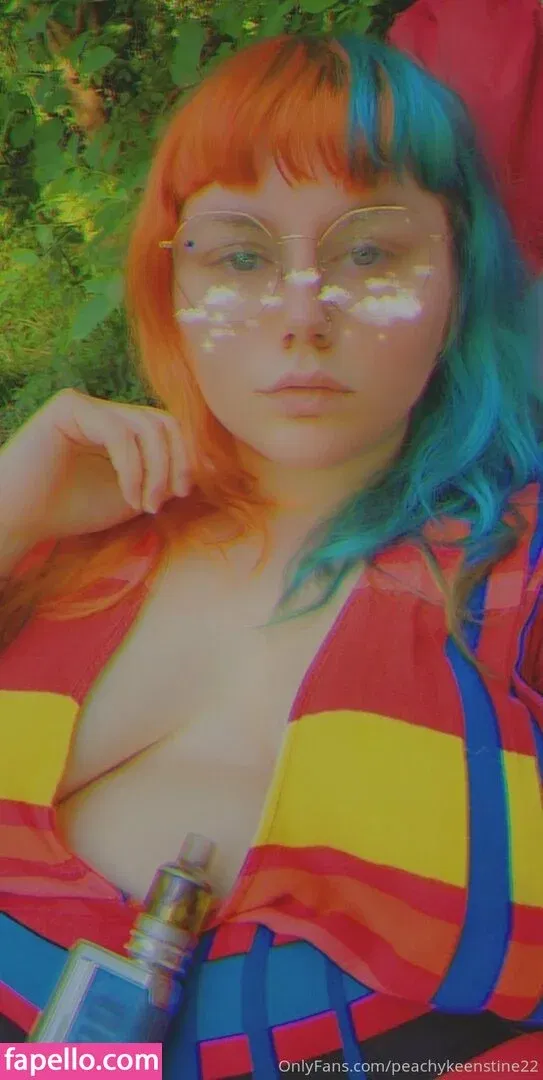 peachykeenstine22 Onlyfans Photo Gallery 