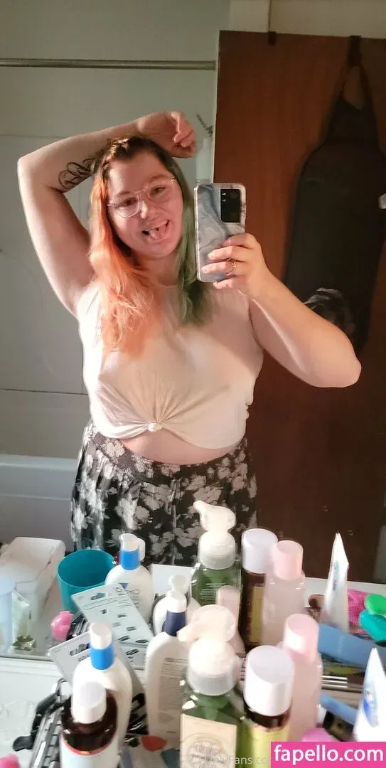 peachykeenstine22 Onlyfans Photo Gallery 