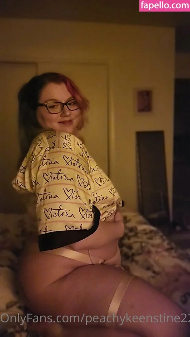peachykeenstine22 Onlyfans Photo Gallery 