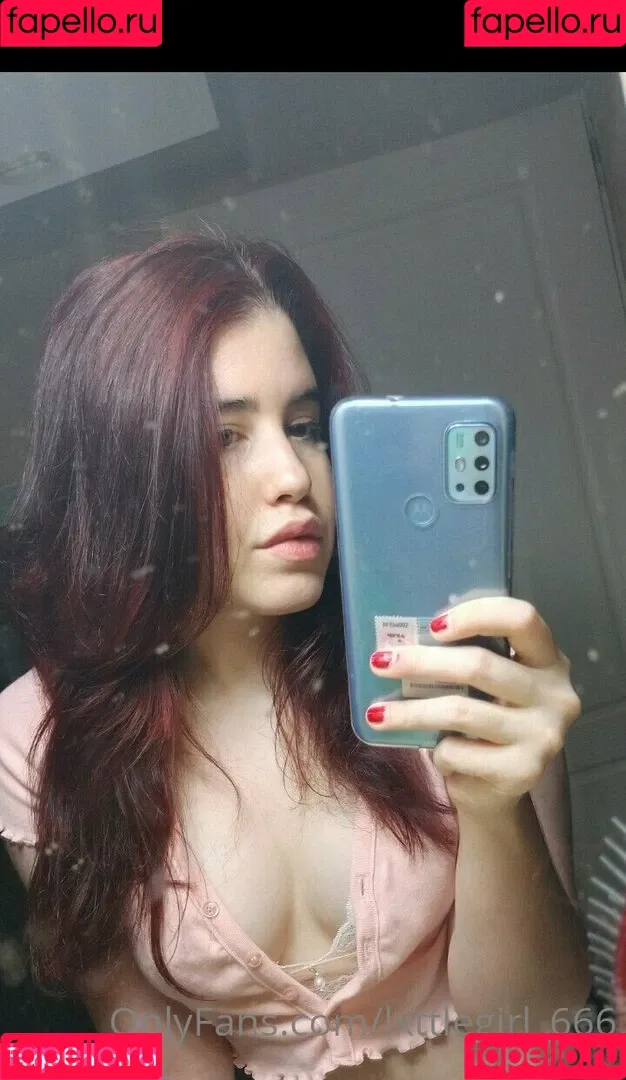 lxttlegirl_666 Onlyfans Photo Gallery 