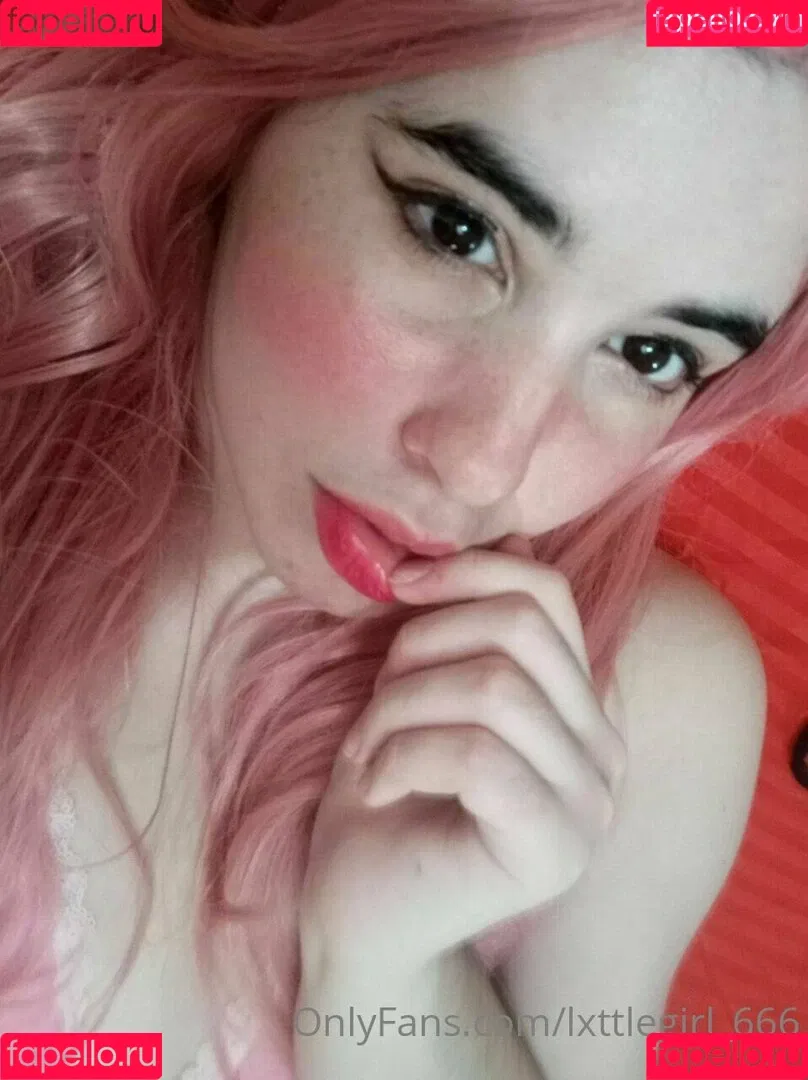 lxttlegirl_666 Onlyfans Photo Gallery 
