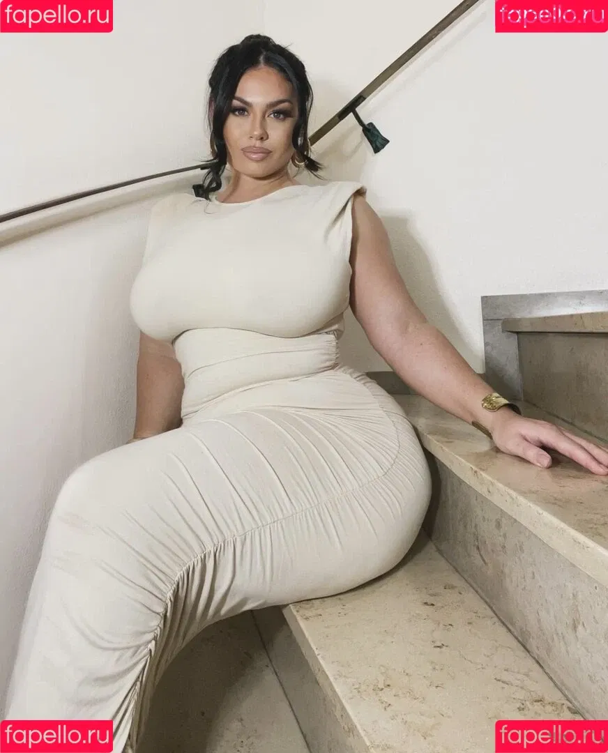 Hanna Wilperath Onlyfans Photo Gallery 