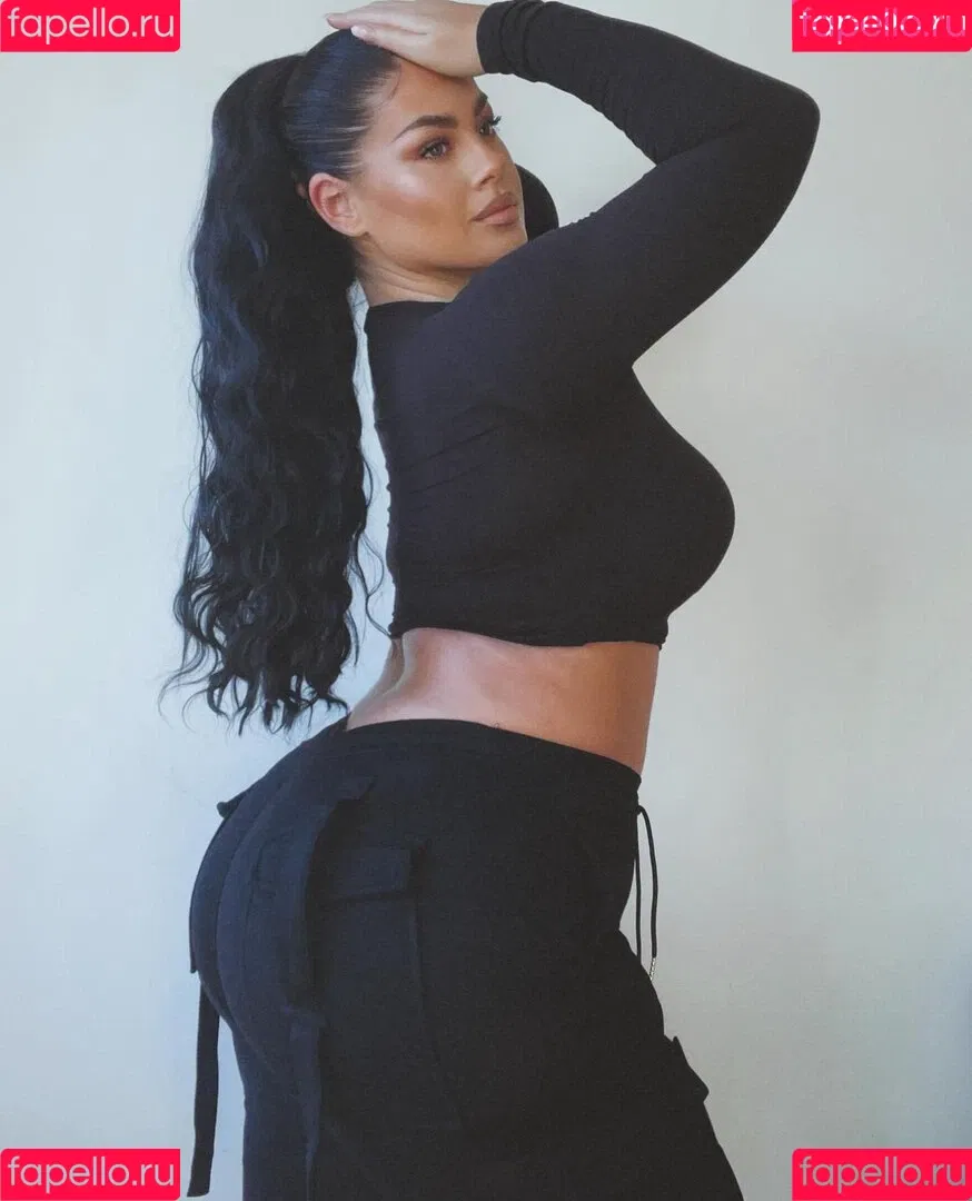 Hanna Wilperath Onlyfans Photo Gallery 