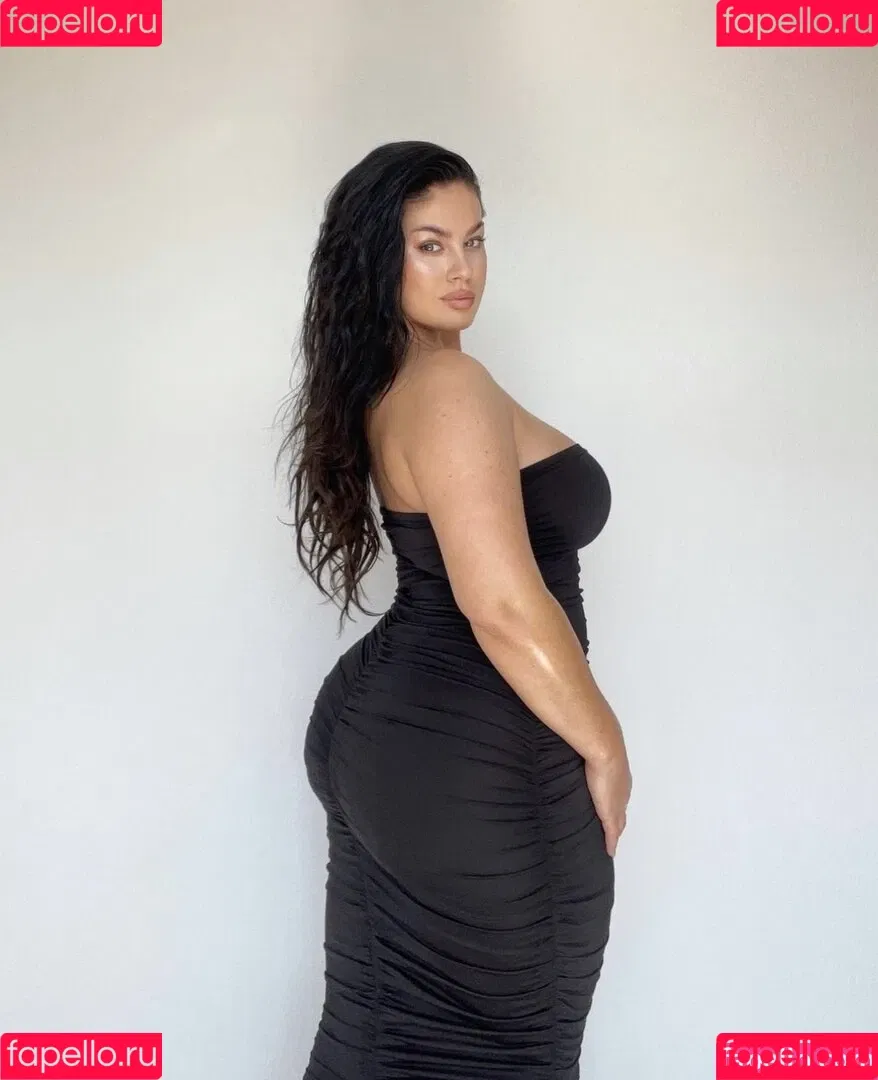 Hanna Wilperath Onlyfans Photo Gallery 