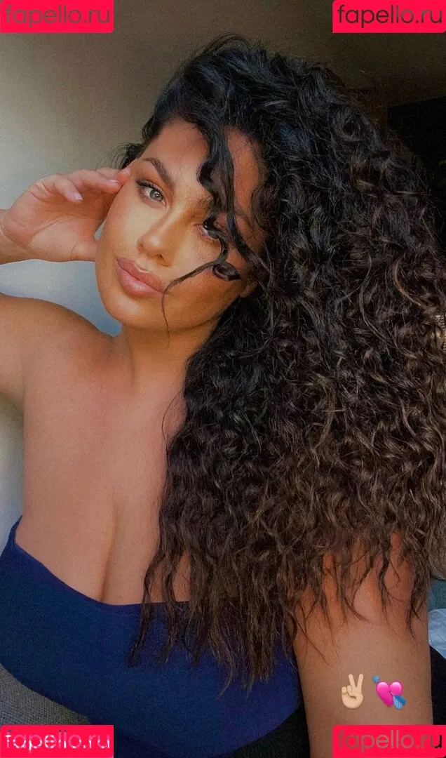 Hanna Wilperath Onlyfans Photo Gallery 