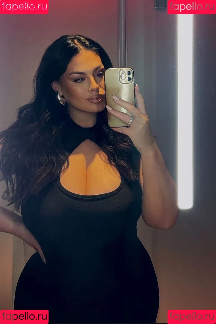 Hanna Wilperath Onlyfans Photo Gallery 