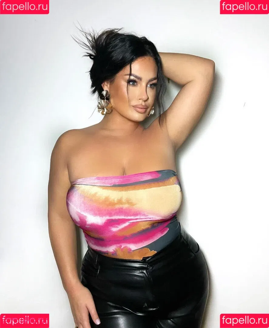 Hanna Wilperath Onlyfans Photo Gallery 
