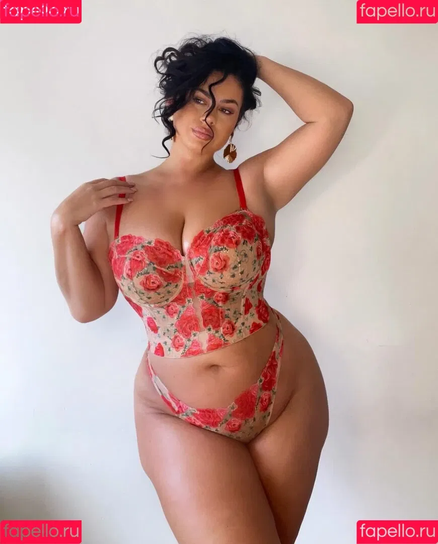 Hanna Wilperath Onlyfans Photo Gallery 