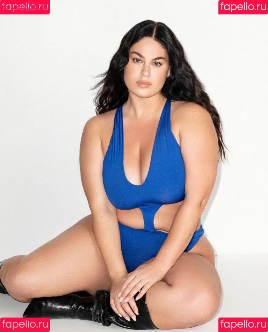 Hanna Wilperath Onlyfans Photo Gallery 