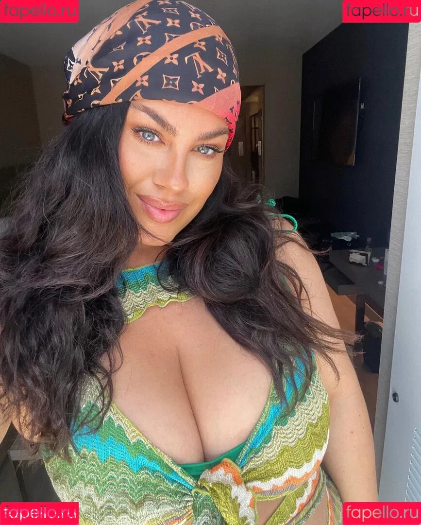 Hanna Wilperath Onlyfans Photo Gallery 