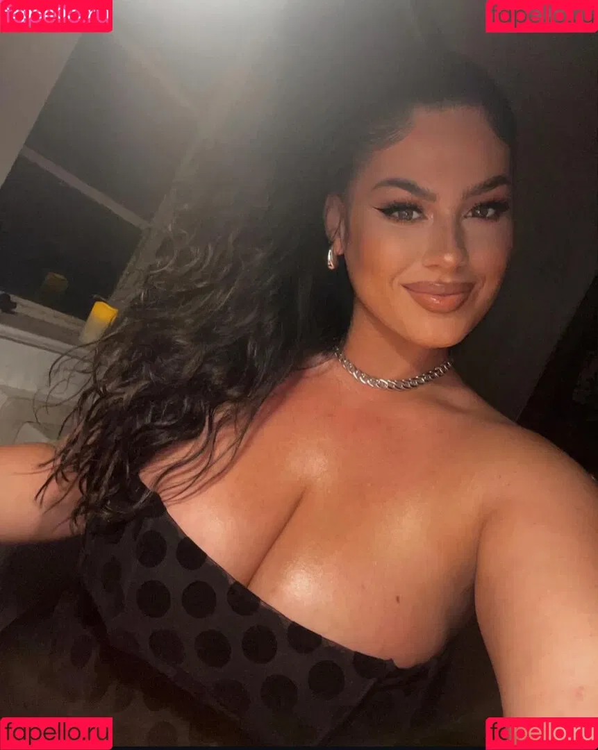 Hanna Wilperath Onlyfans Photo Gallery 