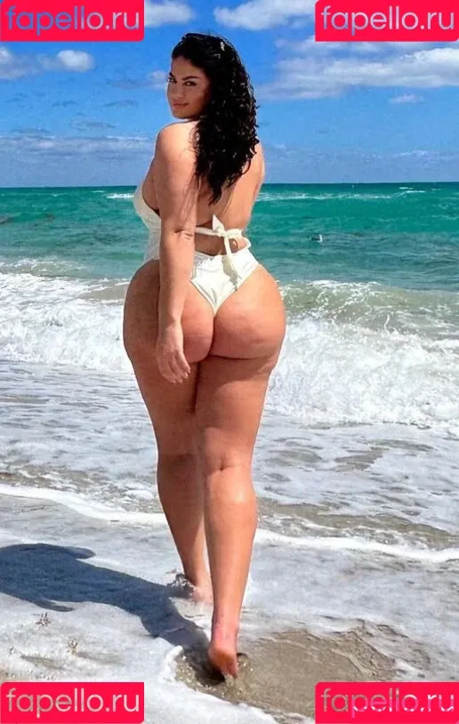 Hanna Wilperath Onlyfans Photo Gallery 