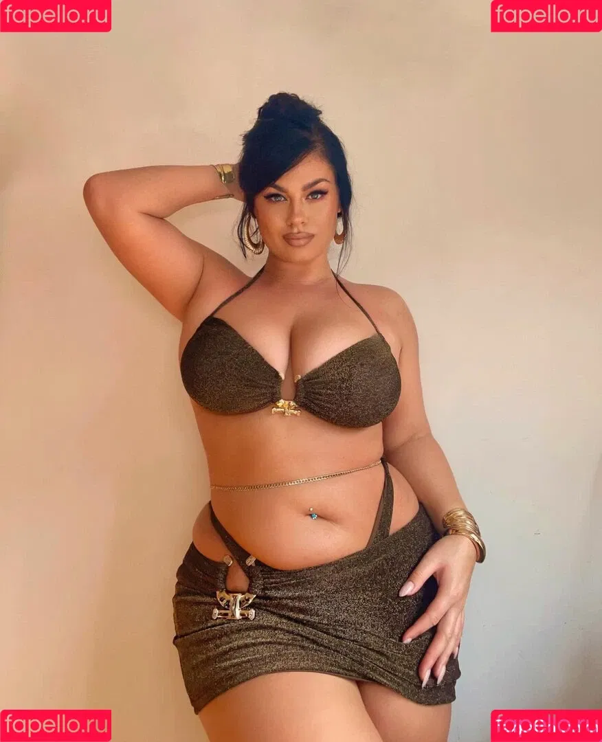 Hanna Wilperath Onlyfans Photo Gallery 