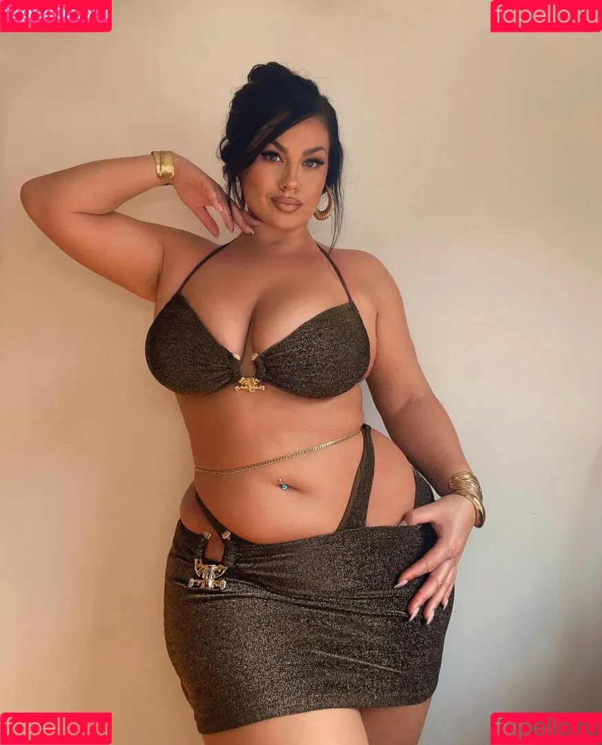 Hanna Wilperath Onlyfans Photo Gallery 