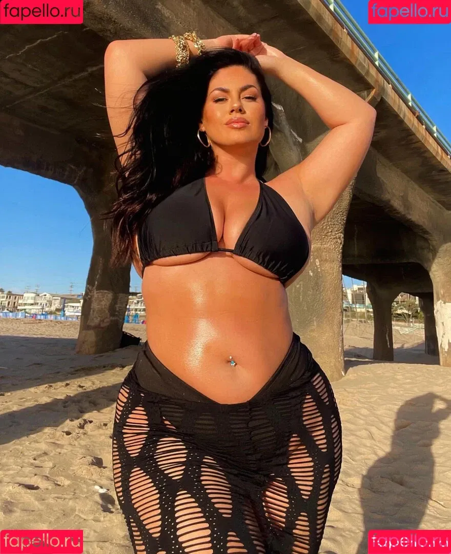 Hanna Wilperath Onlyfans Photo Gallery 